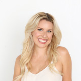 Headshot of Fort Worth Reiki practitioner Alison Papazois